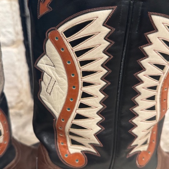 Vintage Rocket Buster Boots Cool Arrows Design - Picture 3 of 10